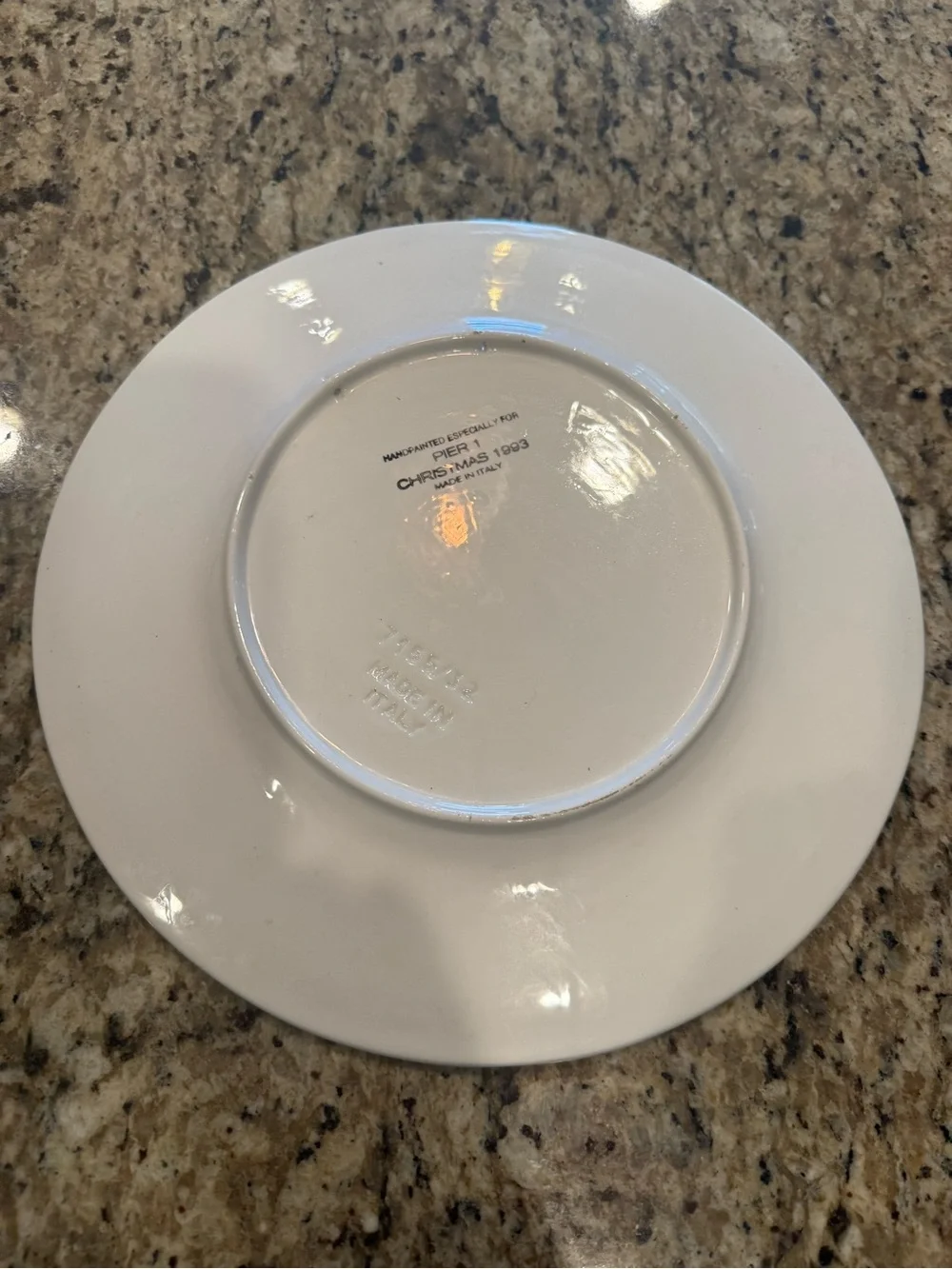 Vintage Pier 1 Christmas Plate